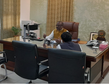 As per the directions of the MoLE, the Director General, Directorate General of Mines Safety briefed the activities undertaken under the Special campaign 2.0 for disposal of pending matters to the  Doordarshan, Jharkhand on 15.10.2022.